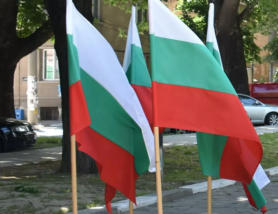 Здравко Попов: България трябва да дефинира къде е между Изтока и Запада 