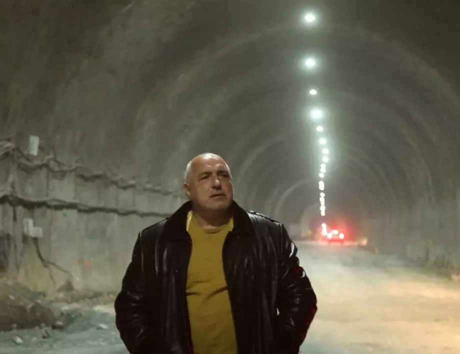 Борисов: През септември ще бъде пуснато движението в двете посоки в новия тунел "Железница" (ВИДЕО)