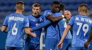 {{ otherArticle[0].article.title }}