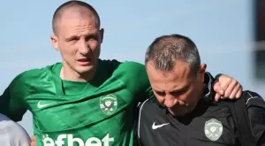 Шимунджа може да ползва Недялков и занапред в центъра на отбраната