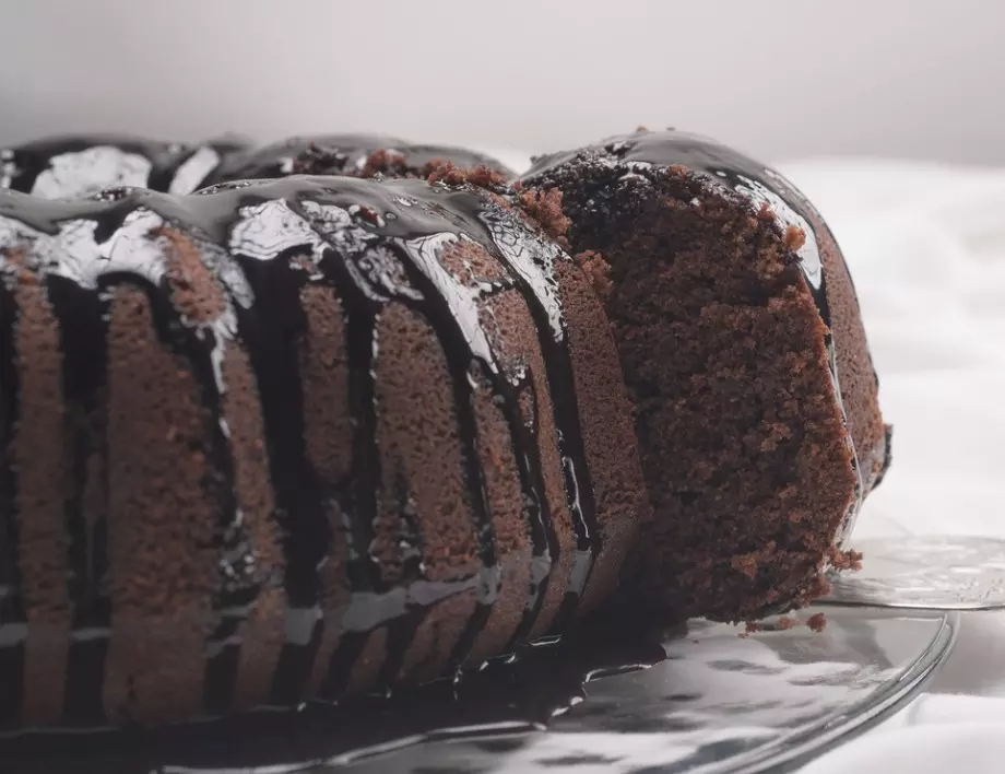 Не сте опитвали по-вкусен шоколадов кекс - готов е само за 15 минути!