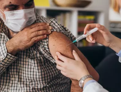 Само 860 ваксини са поставени през почивните дни в София