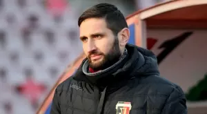 {{ otherArticle[0].article.title }}