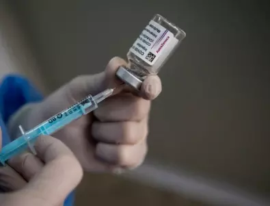 Канада спира ваксинацията с  „AstraZeneca“ за лица до 55 години