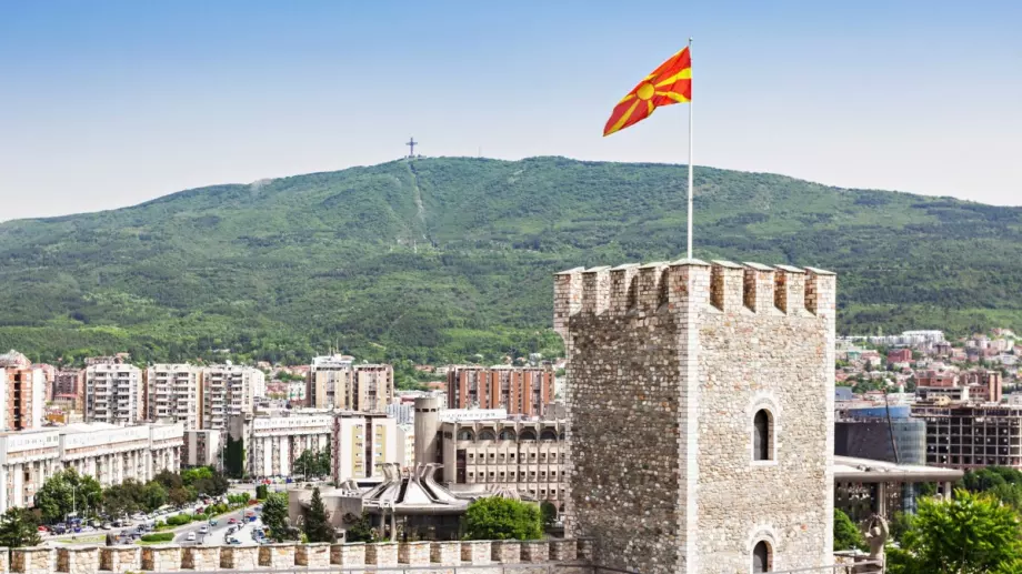 Вируси блокираха преброяването в РС Македония 