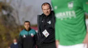 {{ otherArticle[0].article.title }}