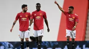 {{ otherArticle[0].article.title }}