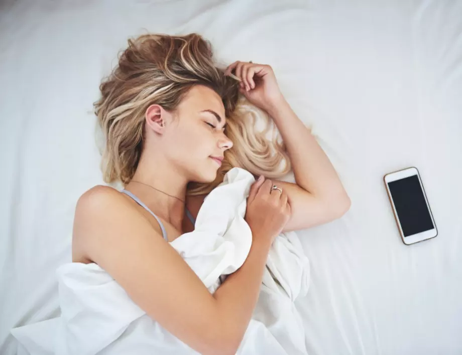 Учени доказаха на коя страна трябва да спим, за да сме здрави 