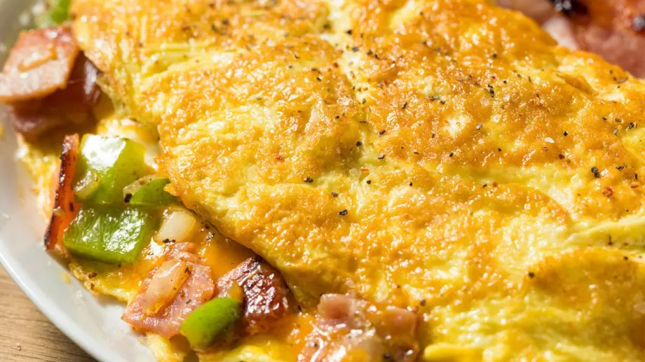 Класически американски омлет за закуска