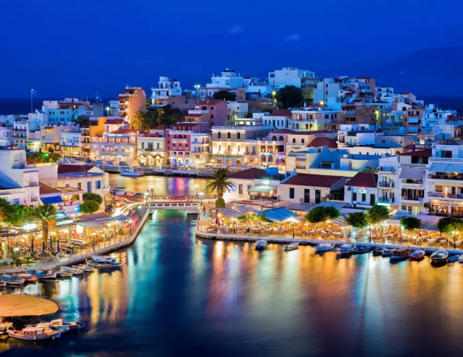 Няколко гръцки острова, които трябва да посетим това лято