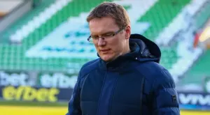 {{ otherArticle[0].article.title }}