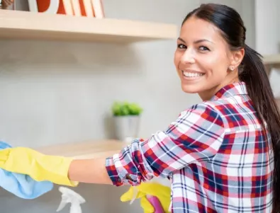 Гениалните трикове на опитните домакини - с тях ще забравите за праха у дома поне за седмица