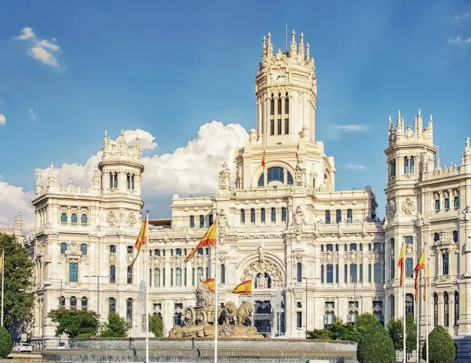 Испания облагодетелства туризма 