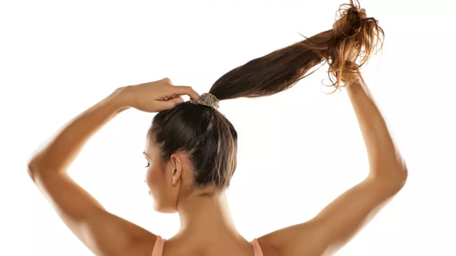Основни правила за поддръжка на здрава и красива коса през студения сезон
