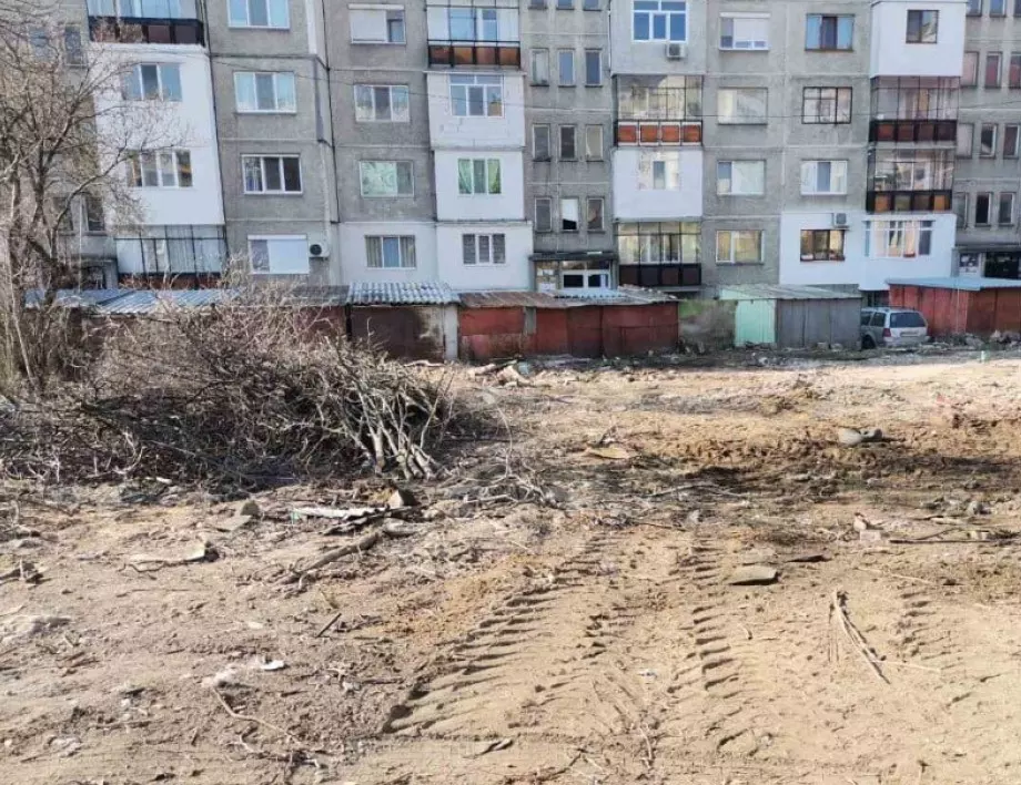 Започват строителните дейности по изграждане на социалните жилища в Казанлък