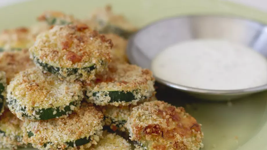 Не сте опитвали по-вкусни тиквички на фурна