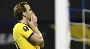 {{ otherArticle[0].article.title }}