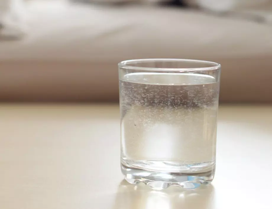 Преборете хлебарките САМО с вода