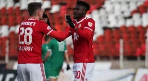 {{ otherArticle[0].article.title }}