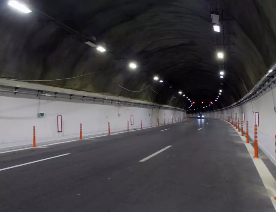 На 10-ти и 11-ти май движението в тунел „Големо Бучино“ на АМ “Струма“, в посока Благоевград, ще е в една лента