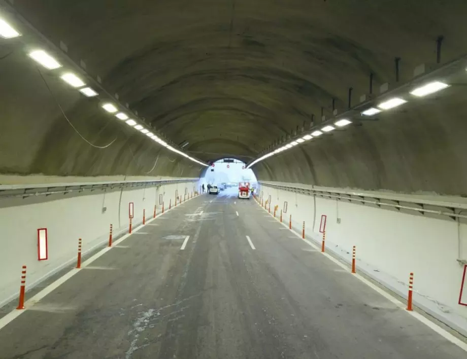 Пускат движението в тръбата за София на тунел "Витиня"