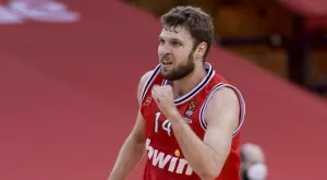 Ще отиде ли Александър Везенков в Лигата на извънземните - НБА?