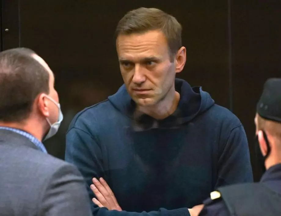 Навални се появи в Москва, но това "може да не е крайната точка на назначението му"