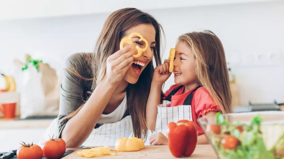 Жените от тези 5 зодии са най-добрите майки