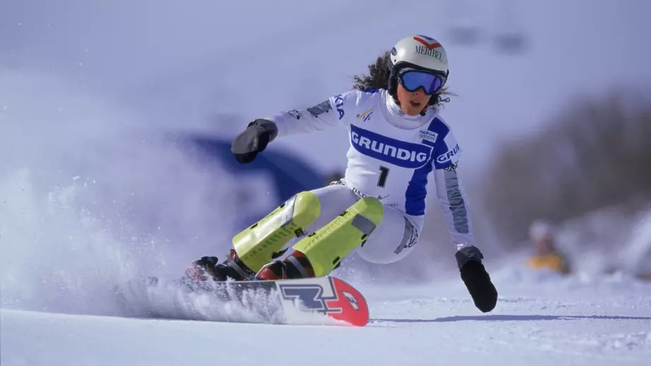 Лавина уби световна шампионка по сноуборд
