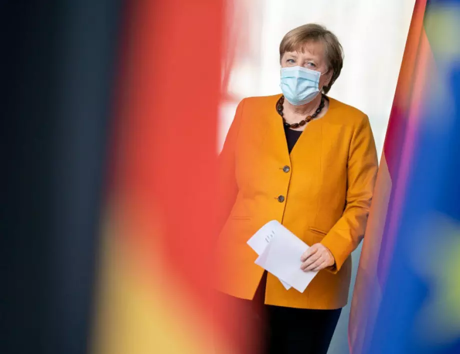 Меркел подкрепя затягане на ограниченията 