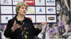 Весела Лечева е новият министър на младежта и спорта