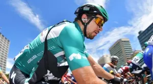 Топ 10 най-интересни колоездачни трансфери за 2022-ра