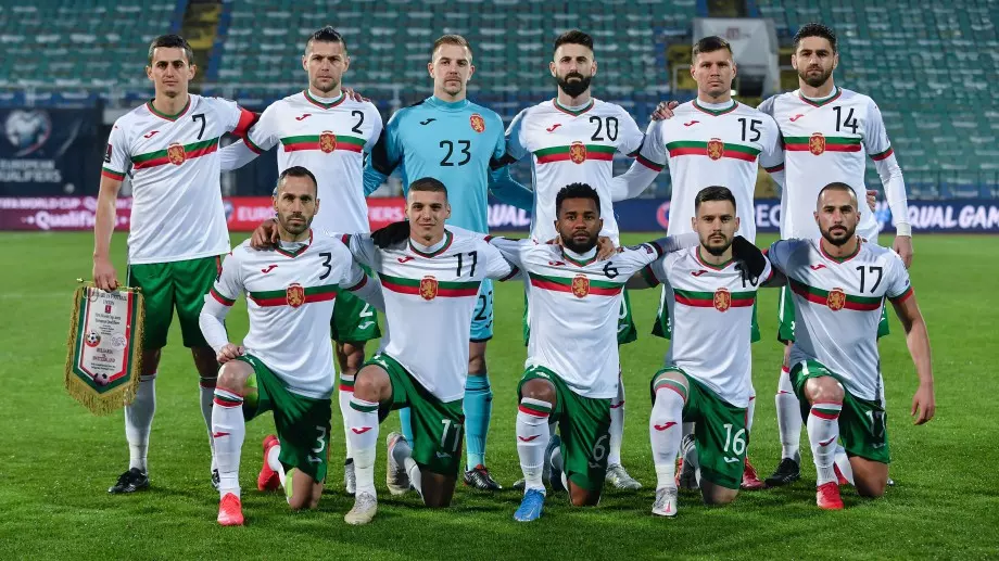 Дузпа спаси Русия срещу добре подредения отбор на България в защита