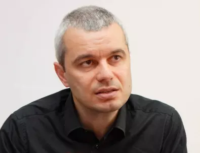 Костадин Костадинов с подробности за пътния инцидент, който му попречил да участва в Референдум