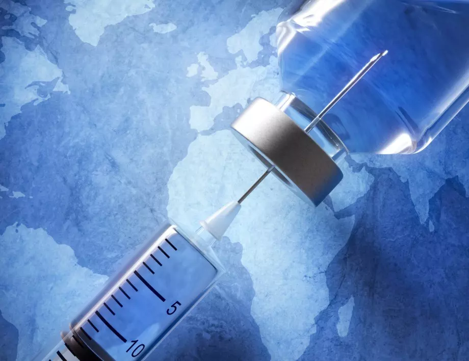 САЩ: Без трета доза ваксина за здравите, остава само за рисковите групи