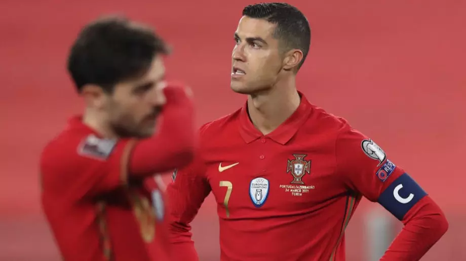 Размирици в лагера на португалския национален отбор - Роналдо е главен герой, а Меси също е замесен