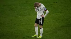 {{ otherArticle[0].article.title }}