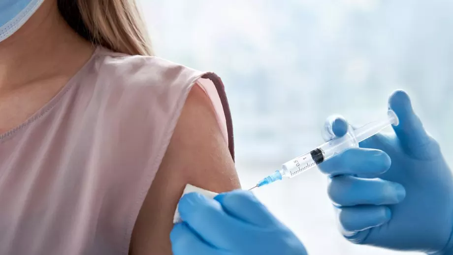 620 075 души са ваксинираните срещу коронавирус у нас