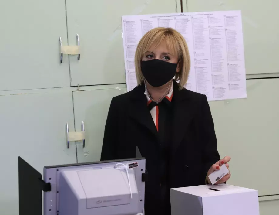 Скандалите с Мая Манолова заради броенето на гласовете не стихват (ВИДЕО)