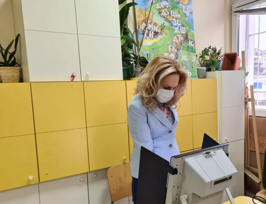 Марияна Николова: Гласувах за модерна България, в която спокойно да живеят и да се развиват децата ни