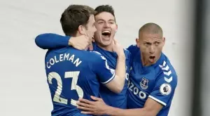 Евертън триумфира като гост на Уест Хем