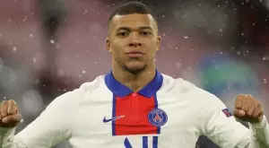 Мощен ПСЖ се завърна към победите във Франция