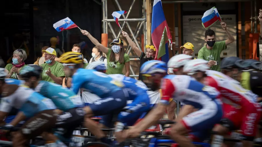 Тур дьо Франс: Тадей Погачар затвърди превъзходството си с нова етапна победа
