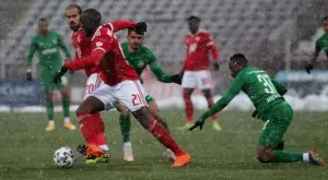 {{ otherArticle[0].article.title }}