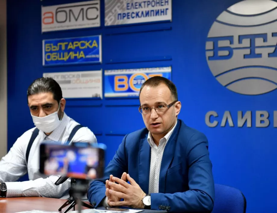 Симеон Славчев: МВнР са изпълнителите на поръчка за подмяна на вота в чужбина