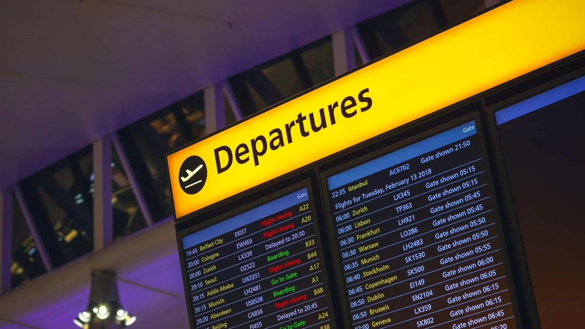 Проект: Връщат парите на пътниците в ЕС до 14 дни за отменен полет