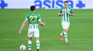 {{ otherArticle[0].article.title }}