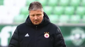 Директорът на ЦСКА 1948 потвърди: Преговаряме с Любо Пенев да поведе тима