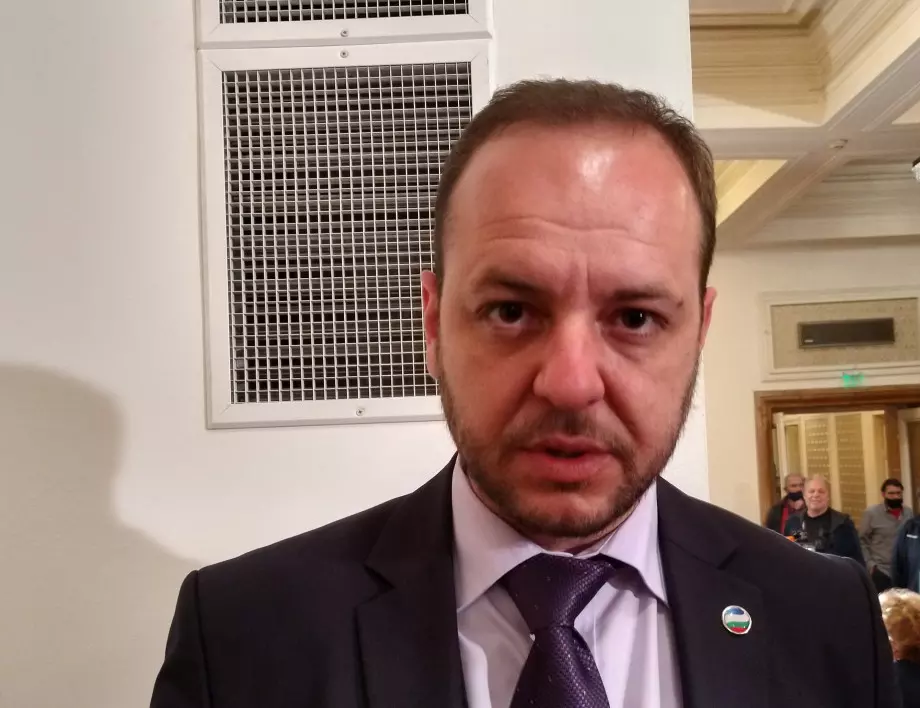 Борислав Сандов: Ако Слави беше отишъл на изборите с този кабинет, нямаше да спечели толкова гласове