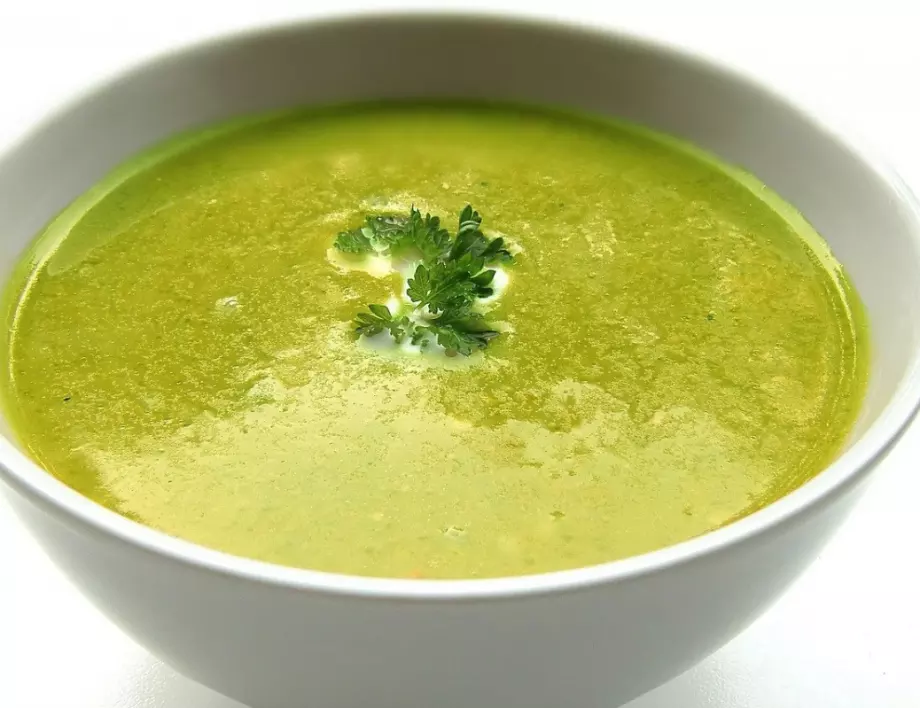 Идея за по-лека храна през лятото - супа от карфиол 